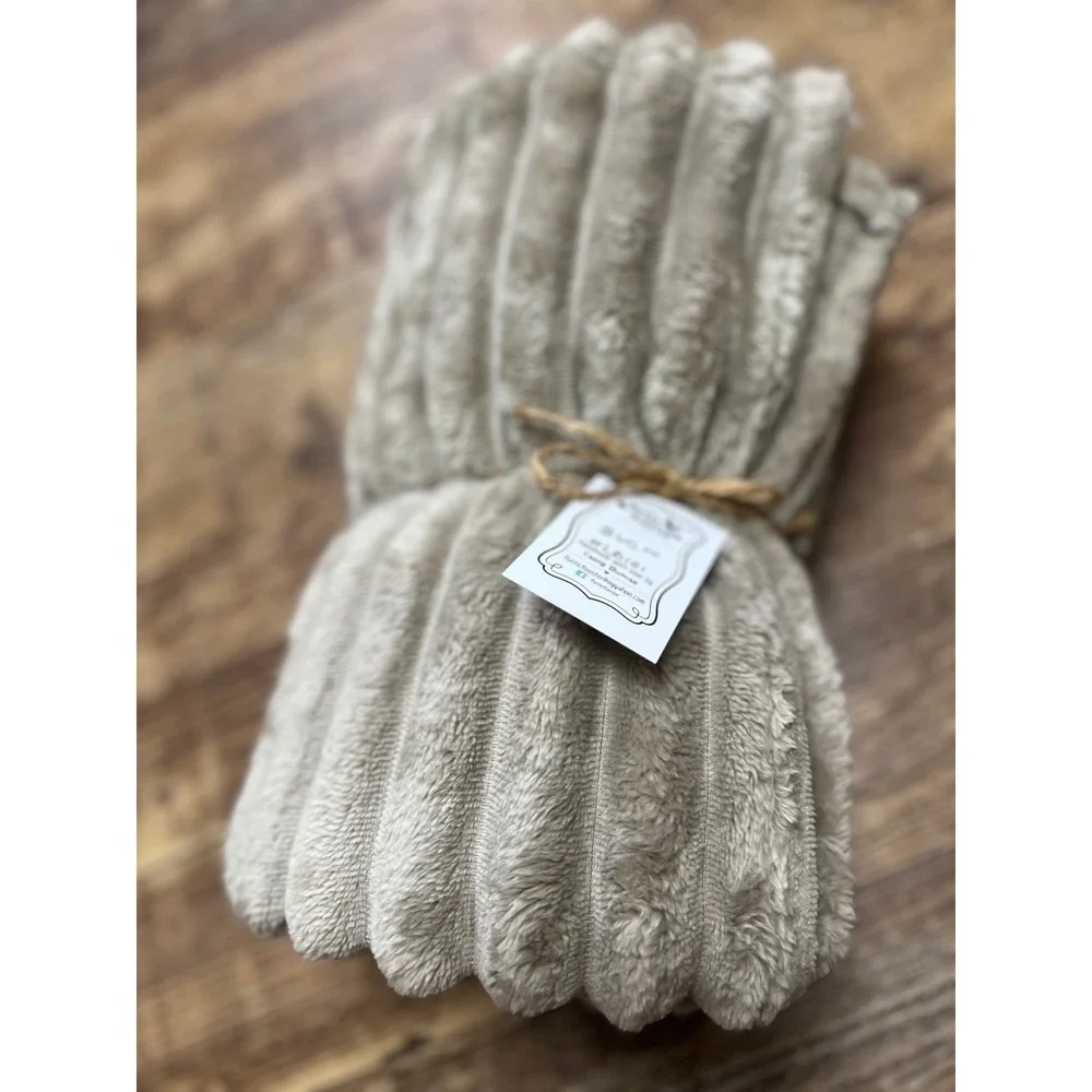 Rustic Rooster Plush Ribbed Lap Blanket Toddler Baby Throw tan gray color soft
